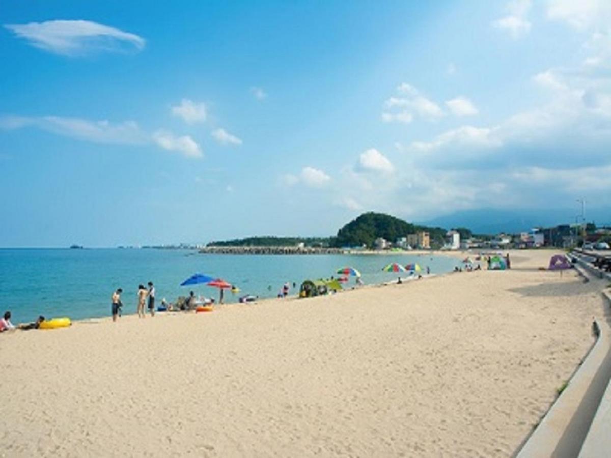 فيلا Seaside Minbak محافظة غوسونغ المظهر الخارجي الصورة
